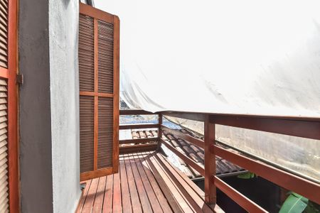 Casa à venda com 180m², 3 quartos e 1 vagaVaranda do quarto 1 e 2