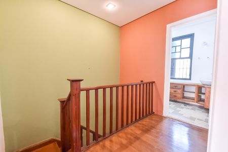 Casa à venda com 180m², 3 quartos e 1 vagaHall dos quartos
