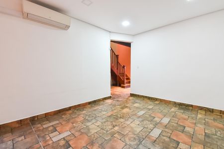 Sala de casa à venda com 3 quartos, 180m² em Vila Clementino, São Paulo