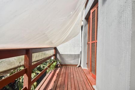 Casa à venda com 180m², 3 quartos e 1 vagaVaranda do quarto 1 e 2