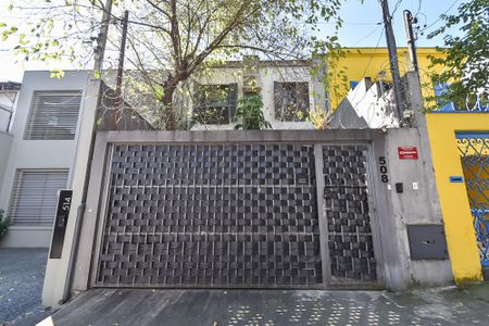 Casa à venda com 180m², 3 quartos e 1 vagaFachada