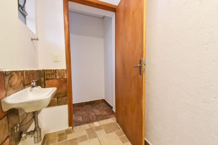 Casa à venda com 180m², 3 quartos e 1 vagaLavabo