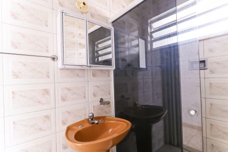 Apartamento para alugar com 53m², 3 quartos e sem vaga Apartamento para alugar com 53m², 3 quartos e sem vagaBanheiro