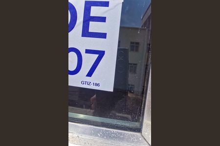 Apartamento para alugar com 53m², 3 quartos e sem vaga Apartamento para alugar com 53m², 3 quartos e sem vagaFachada do bloco com placa