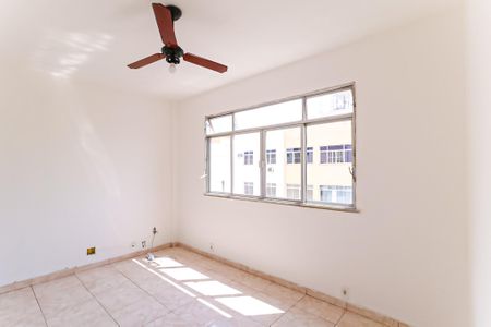 Apartamento para alugar com 53m², 3 quartos e sem vaga Apartamento para alugar com 53m², 3 quartos e sem vagaSala