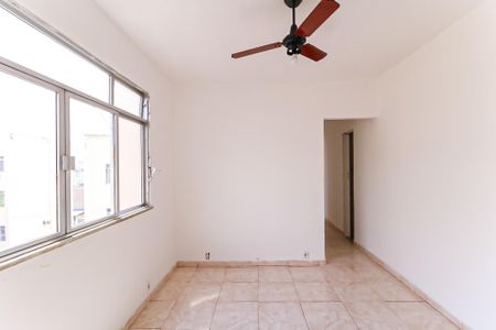 Apartamento para alugar com 53m², 3 quartos e sem vaga Apartamento para alugar com 53m², 3 quartos e sem vagaSala