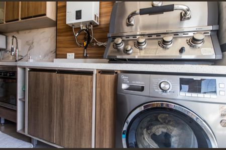 Apartamento à venda com 68m², 2 quartos e 1 vagaÁrea de Serviço