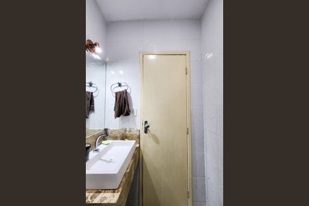 Apartamento à venda com 60m², 2 quartos e sem vagaBanheiro 