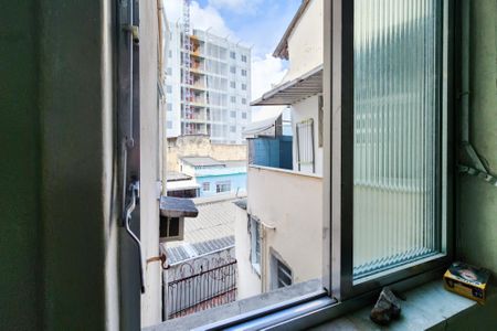 Apartamento à venda com 60m², 2 quartos e sem vagaVista