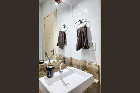 Apartamento à venda com 60m², 2 quartos e sem vagaBanheiro 