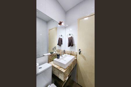 Apartamento à venda com 60m², 2 quartos e sem vagaBanheiro 