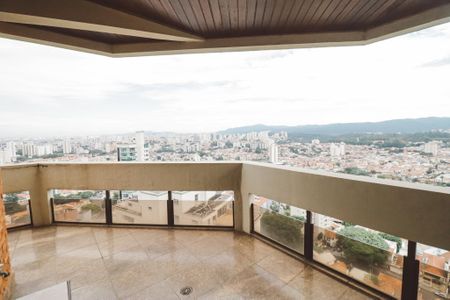 Apartamento à venda com 275m², 5 quartos e 4 vagasVaranda da Sala