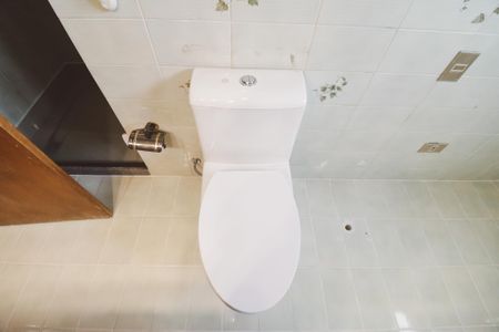 Apartamento à venda com 275m², 5 quartos e 4 vagasBanheiro da Suíte 1