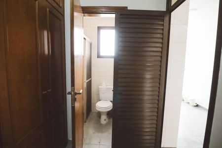 Apartamento à venda com 275m², 5 quartos e 4 vagasQuarto de Serviço