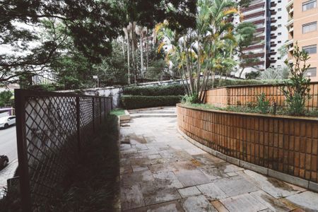 Apartamento à venda com 275m², 5 quartos e 4 vagasEntrada