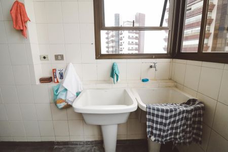 Apartamento à venda com 275m², 5 quartos e 4 vagasÁrea de Serviço