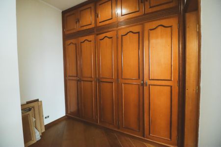 Apartamento à venda com 275m², 5 quartos e 4 vagasCloset da suíte 1