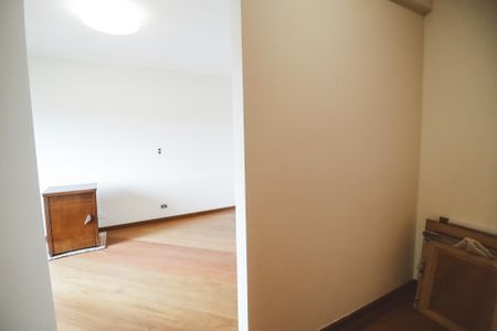 Apartamento à venda com 275m², 5 quartos e 4 vagasCloset da suíte 1
