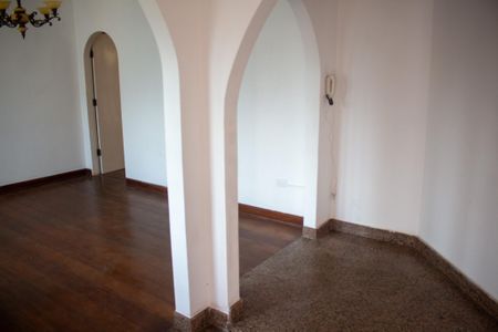 Casa para alugar com 440m², 5 quartos e 4 vagasSala de entrada