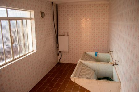 Casa para alugar com 440m², 5 quartos e 4 vagas Casa para alugar com 440m², 5 quartos e 4 vagasÁrea de serviço