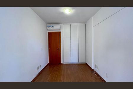 Apartamento à venda com 90m², 3 quartos e 2 vagasquarto 