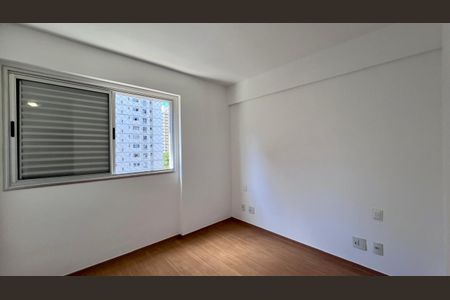 Apartamento à venda com 90m², 3 quartos e 2 vagasquarto 