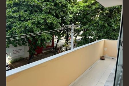 Apartamento para alugar com 142m², 3 quartos e 2 vagas Apartamento para alugar com 142m², 3 quartos e 2 vagasVaranda