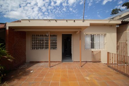 Casa para alugar com 110m², 2 quartos e 1 vaga Casa para alugar com 110m², 2 quartos e 1 vagaVaranda