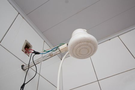 Casa para alugar com 110m², 2 quartos e 1 vaga Casa para alugar com 110m², 2 quartos e 1 vagaBanheiro de serviço