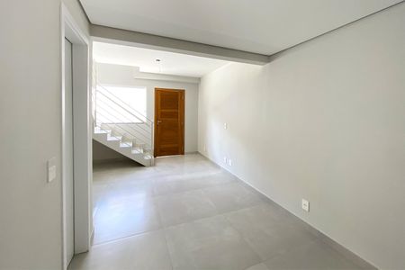 Casa à venda com 2 quartos, 74m² em Boa Vista, Belo Horizonte