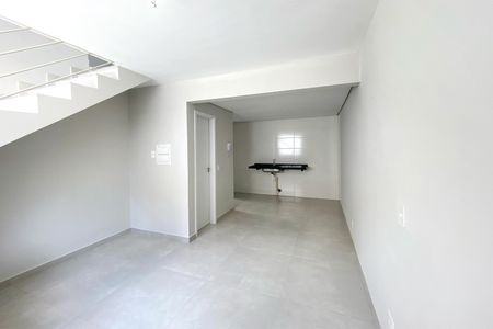 Sala de casa à venda com 3 quartos, 83m² em Boa Vista, Belo Horizonte
