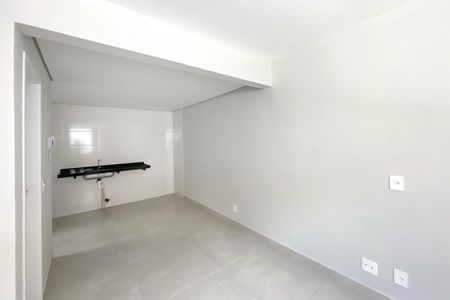 Casa à venda com 83m², 3 quartos e 1 vagaSala