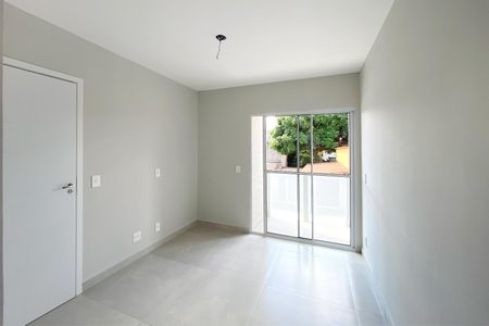 Casa à venda com 83m², 3 quartos e 1 vagaSuite 1