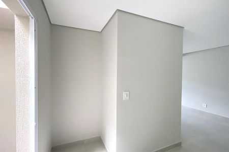 Casa à venda com 83m², 3 quartos e 1 vagaÁrea de Serviço