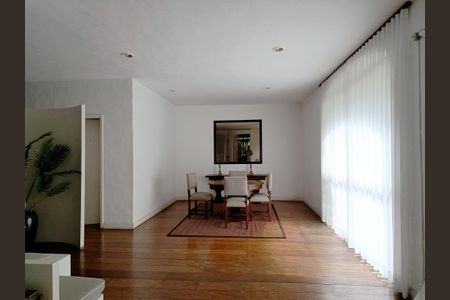 Apartamento para alugar com 118m², 3 quartos e 2 vagas Apartamento para alugar com 118m², 3 quartos e 2 vagasSalão de Festas