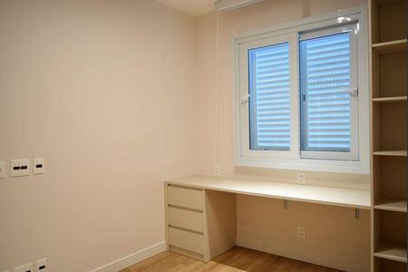 Apartamento para alugar com 118m², 3 quartos e 2 vagasQuarto 2