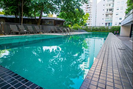 Apartamento à venda com 78m², 1 quarto e 2 vagasÁrea comum - Piscina