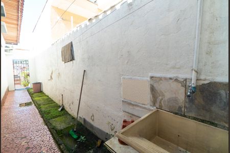 Casa à venda com 200m², 3 quartos e 1 vagaLavanderia