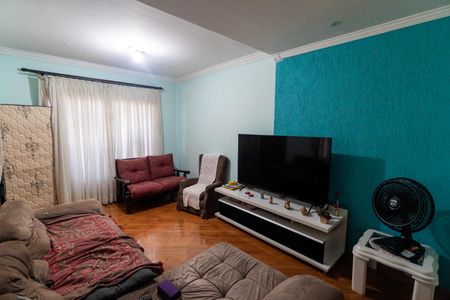 Sala de casa à venda com 3 quartos, 200m² em Jardim Prudência, São Paulo