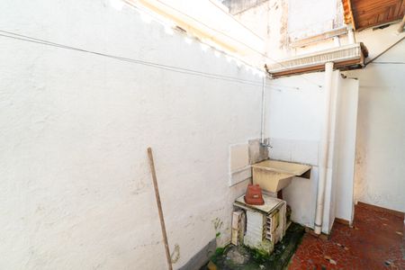 Casa à venda com 200m², 3 quartos e 1 vagaLavanderia