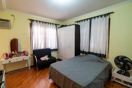 Casa à venda com 200m², 3 quartos e 1 vagaSuite 2
