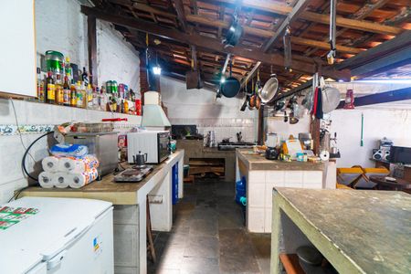 Casa à venda com 200m², 3 quartos e 1 vagaChurrasqueira