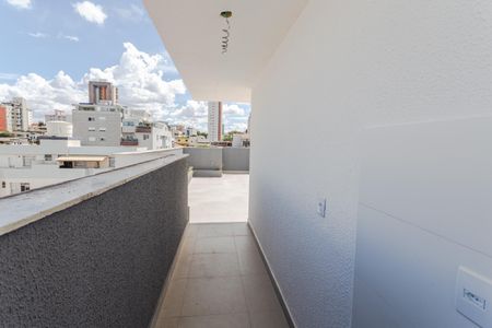 Apartamento à venda com 185m², 3 quartos e 3 vagasÁrea de Serviço na Cobertura
