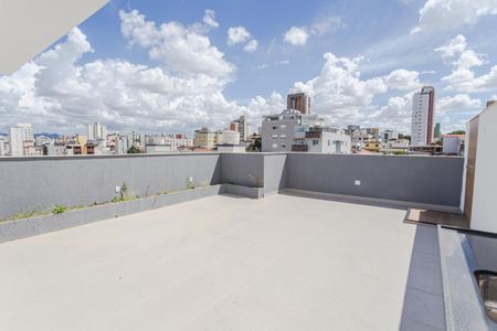 Apartamento à venda com 185m², 3 quartos e 3 vagas Apartamento à venda com 185m², 3 quartos e 3 vagasCobertura