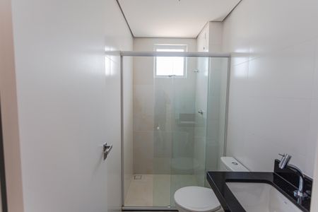 Apartamento à venda com 185m², 3 quartos e 3 vagas Apartamento à venda com 185m², 3 quartos e 3 vagasBanheiro Social