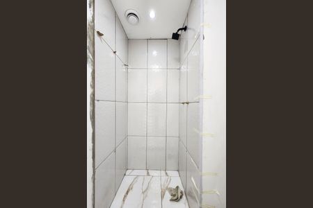 Apartamento para alugar com 40m², 1 quarto e sem vagaBanheiro 