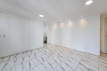 Sala  de apartamento para alugar com 1 quarto, 40m² em São Francisco Xavier, Rio de Janeiro