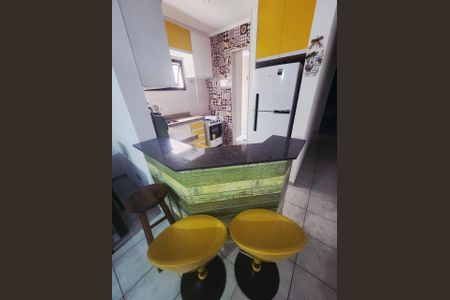Cozinha de apartamento para alugar com 1 quarto, 61m² em Canto do Forte, Praia Grande