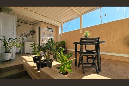 Casa à venda com 2 quartos, 110m² em Vila de Vecchi, Jundiaí