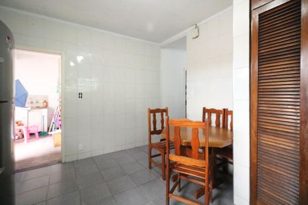 Casa à venda com 277m², 3 quartos e 2 vagasCozinha